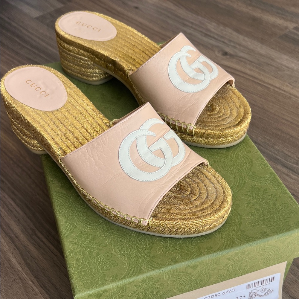 Authentic Gucci Beige and Gold Mules